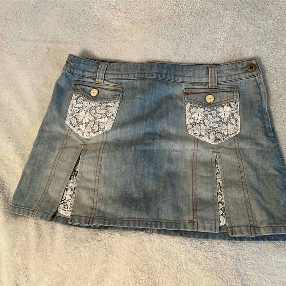 Authentic vintage Dolce & Gabbana D&G light wash denim and lace mini skirt